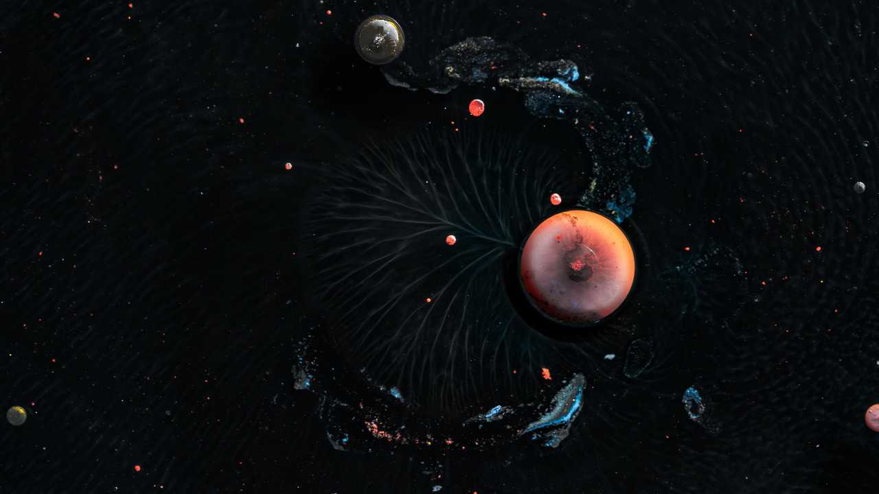 Exoplanet with blue atmosphere glow